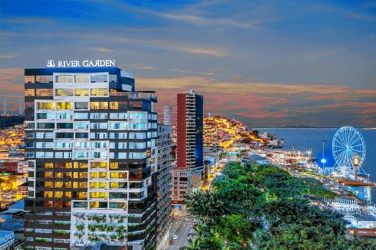 River Garden Hotel & Suites