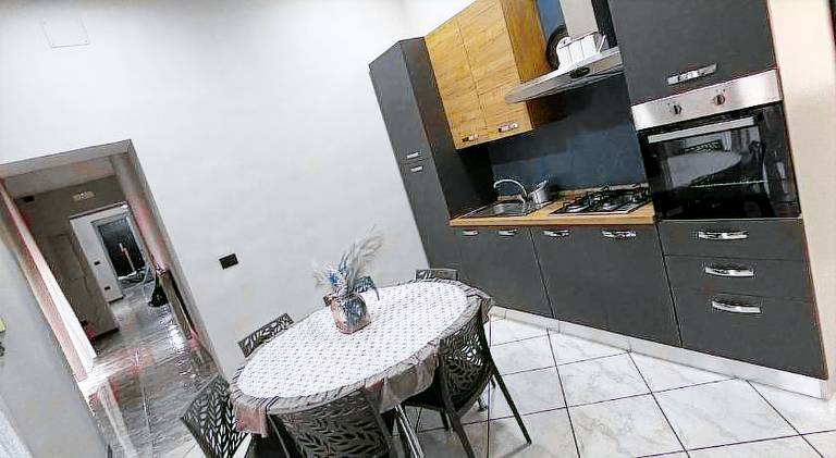 Apartment | Near Naples Cathedral | Pet-friendly — photo 3