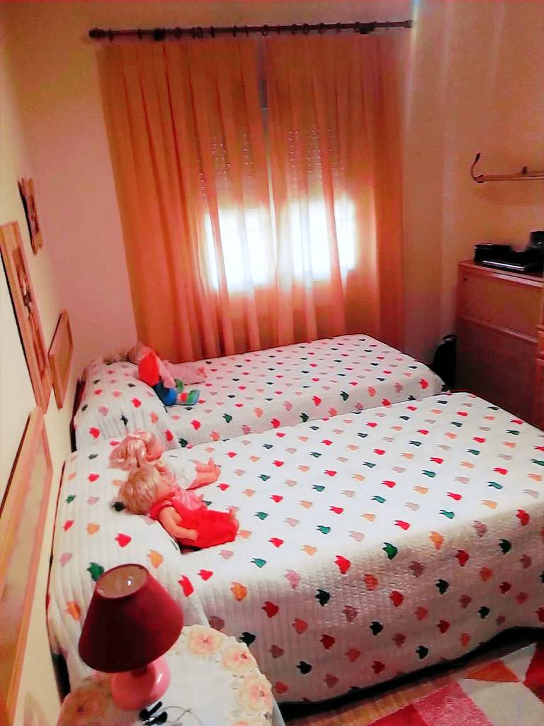 Child-friendly wonderful vacation home with patio & yard | Mountain view | Pets are welcome — photo 4
