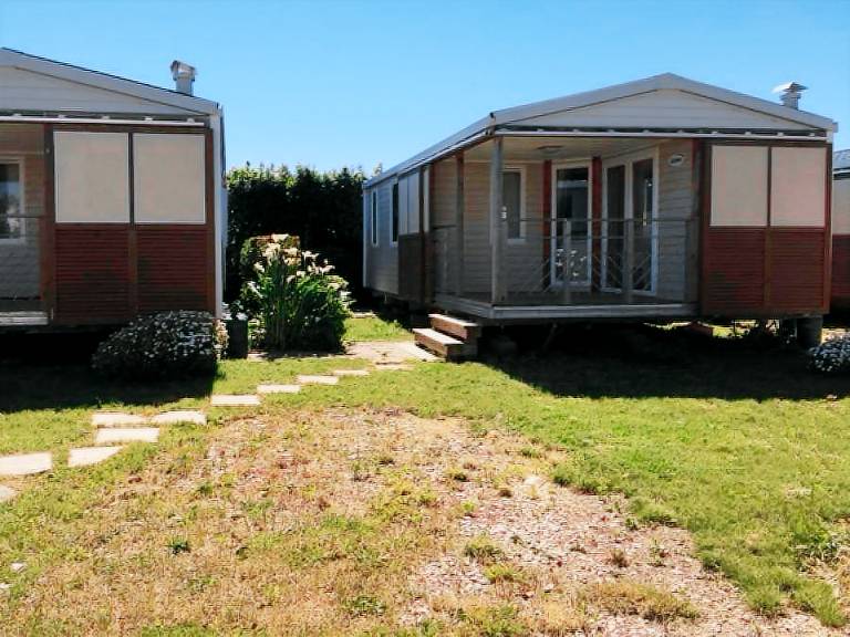 Family-friendly mobile home with terrace & pool | Beach nearby | Dogs allowed — photo 5