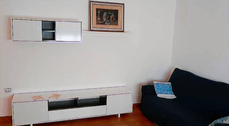 House with 2 rooms for 4 persons — photo 2