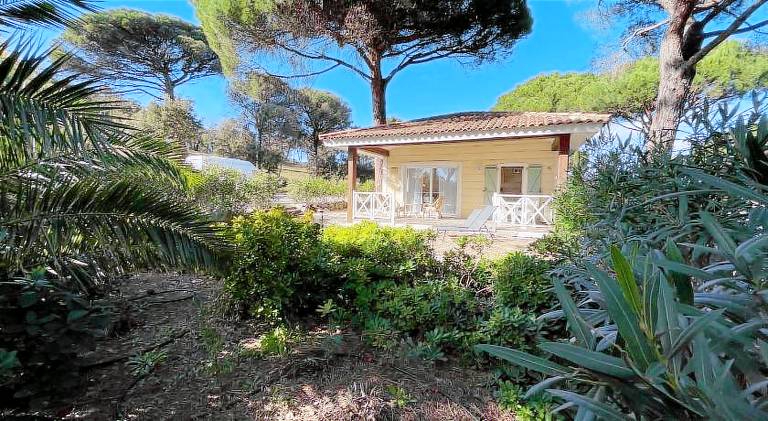 Nice villa with garden, pool & patio | Pets are welcome in Cogolin