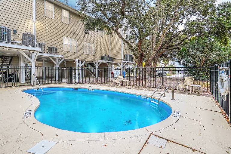Apartment Surfside Beach