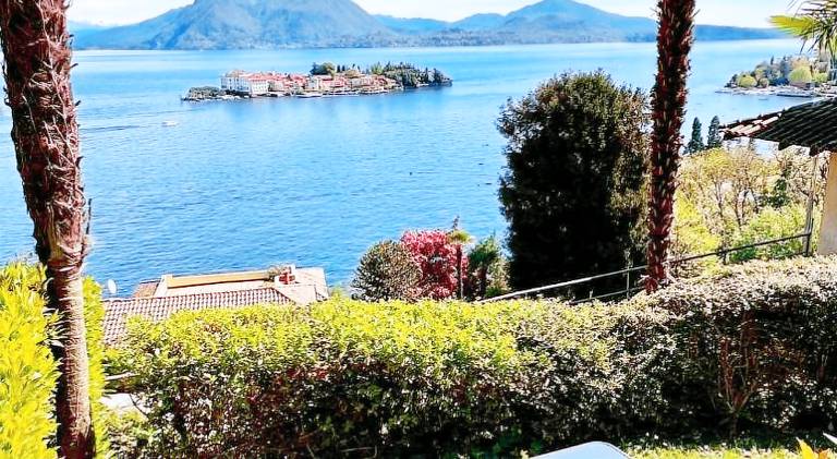 Holiday apartment with 1 room for 3 persons in Baveno