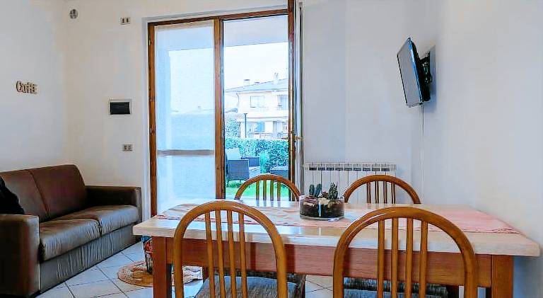 Charming apartment with pool | Pets are welcome in Pozzolengo