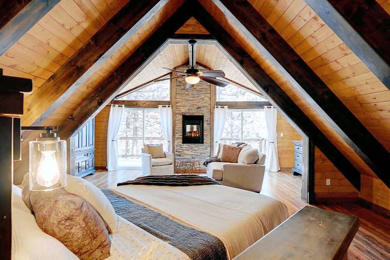 Cabin  Kingsbury