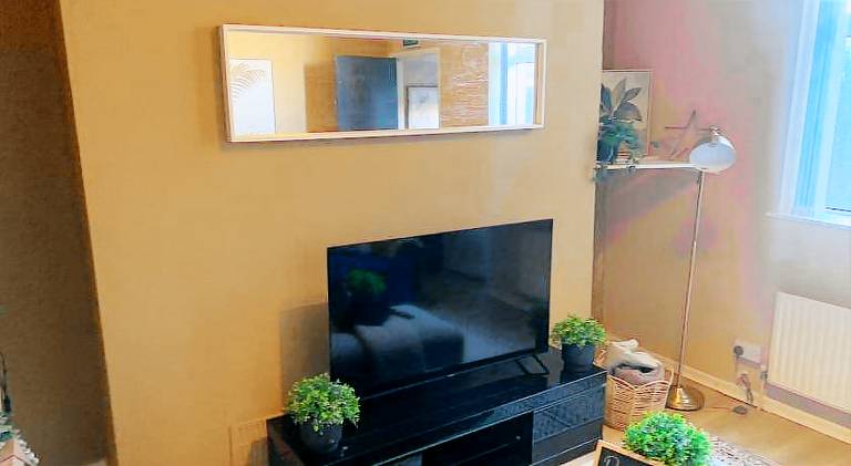 Chic Belfast Hideaway - Sleeps 4 - Parking — photo 3