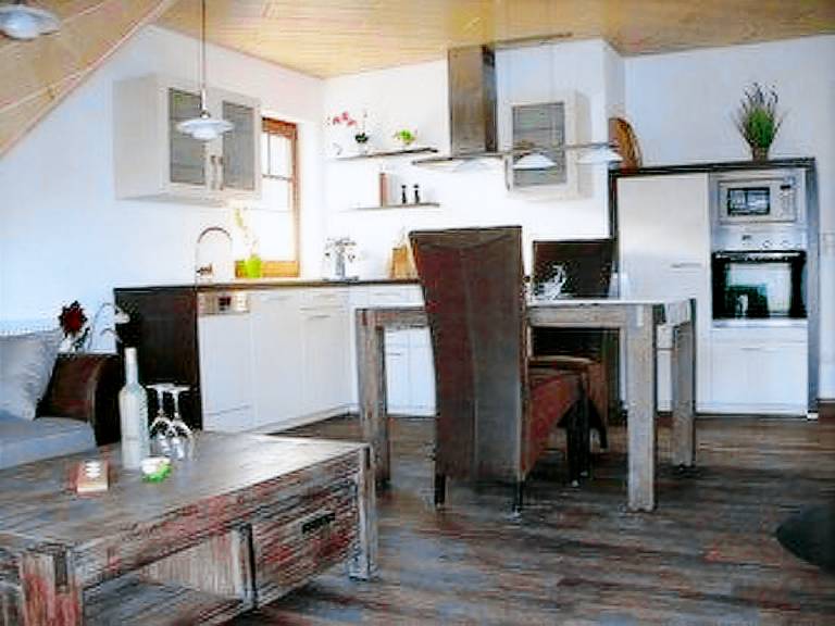 Holiday apartment with garden & grill — photo 4