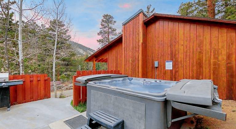 Vacation home with 2 rooms for 6 persons in Estes Park, CO
