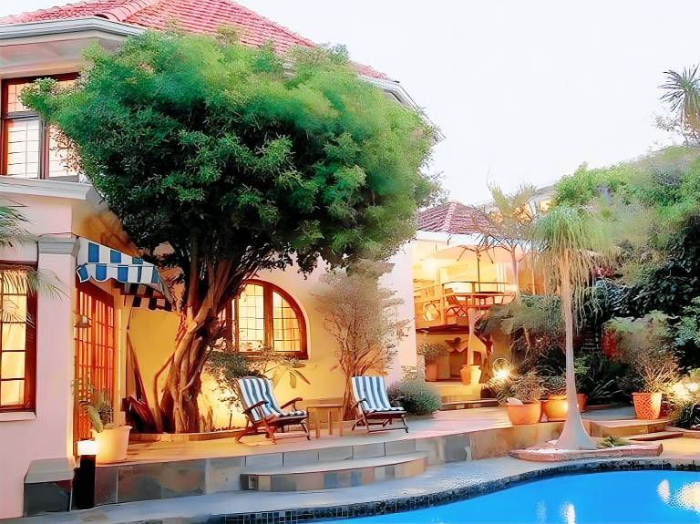 Brenwin Guest House in Cape Town
