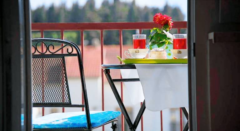 Rental apartment with 2 rooms for 4 persons — photo 4
