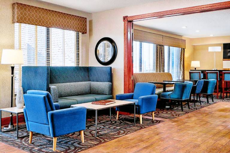 Hampton Inn Longmont — photo 3