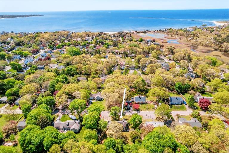 House Hyannis