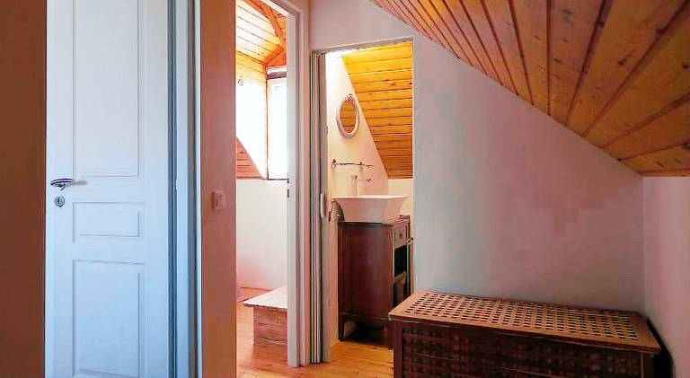 Fully equipped nice house with BBQ, yard & heated pool | Good for workation | Pets allowed — photo 4