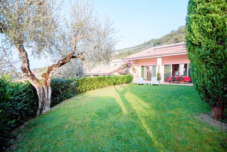 Ferienwohnung  Albisano