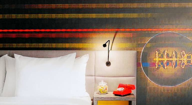 Crown Hotel Eindhoven Centre — photo 2