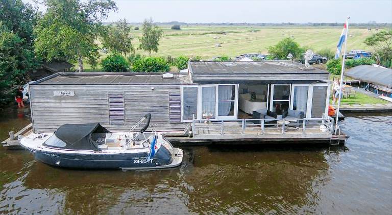 100 m&sup2; Ferienhaus