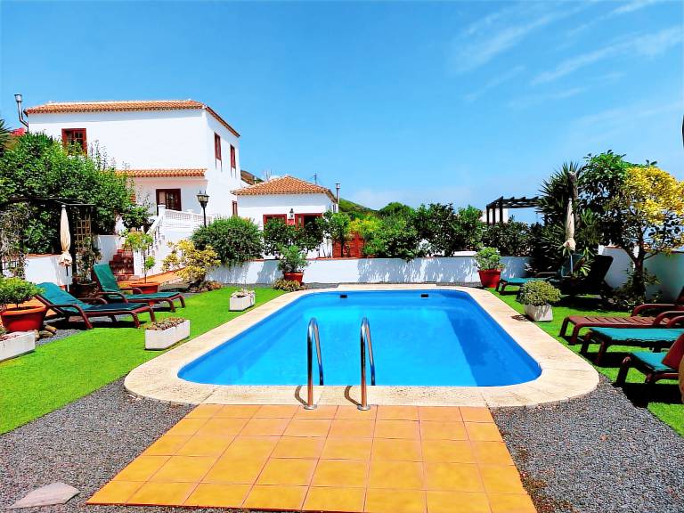 Casa Los Sauces