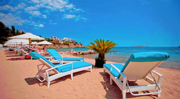 Lovely holiday apartment with terrace, private pool & yard | Beach nearby | Good for workation | Dogs allowed — photo 5