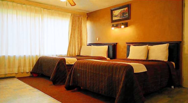 Hotel Flamingo Kristal in Guanajuato