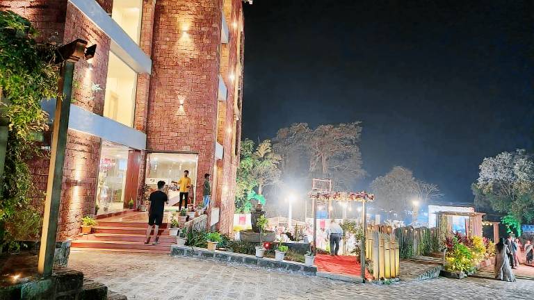 Resort Dapoli