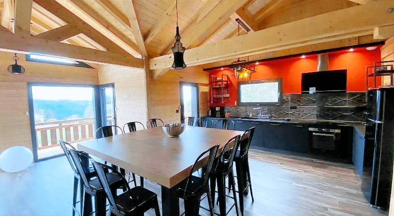 Pleasant chalet with pool | Dogs allowed — photo 4