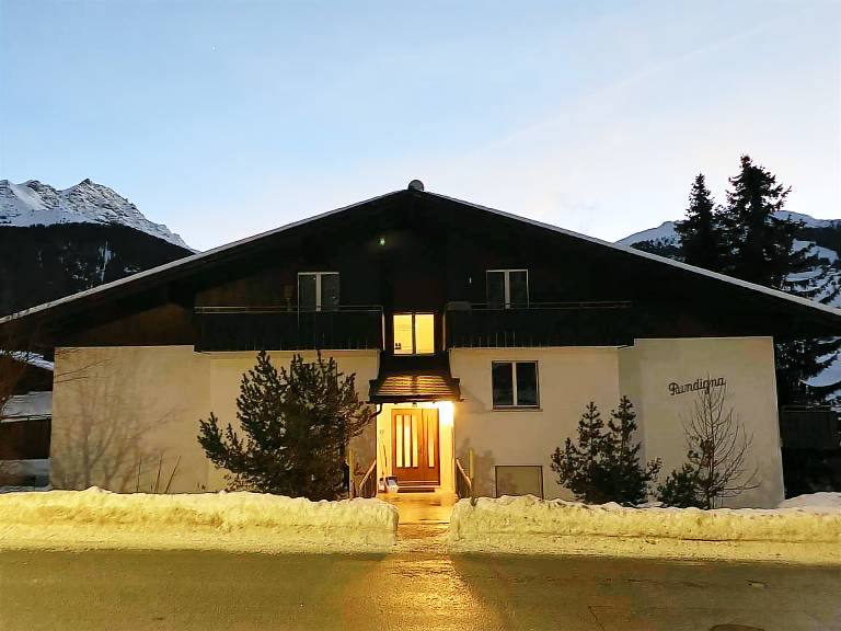 Ferienwohnung Savognin