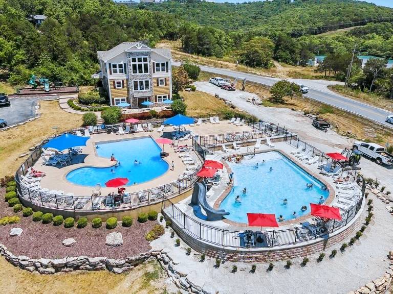Lodge Ridgedale