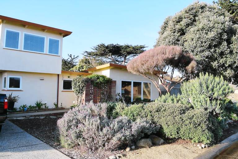 House Pacific Grove