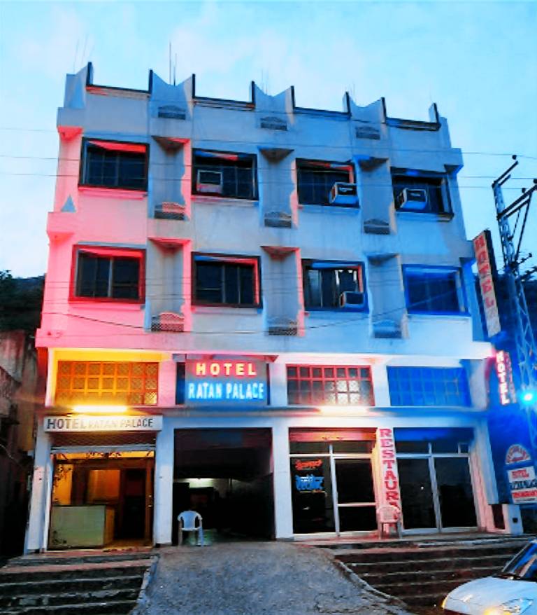 Hotel Ratan Palace