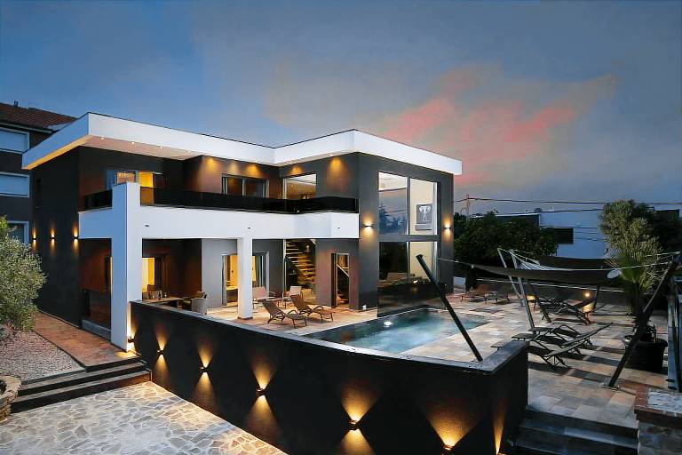 Ferienhaus in Ližnjan, Medulin für max. 10 Personen Ferienhaus in Ližnjan, Medulin für max. 10 Personen