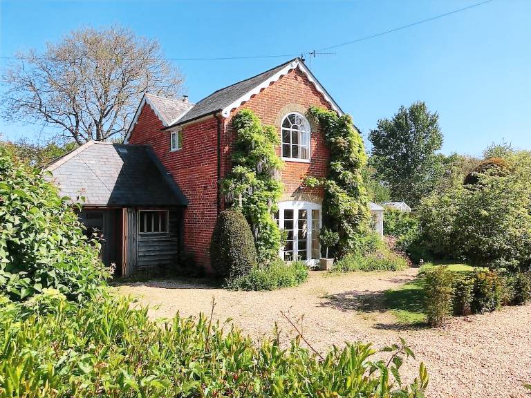 Cottage Ringwood