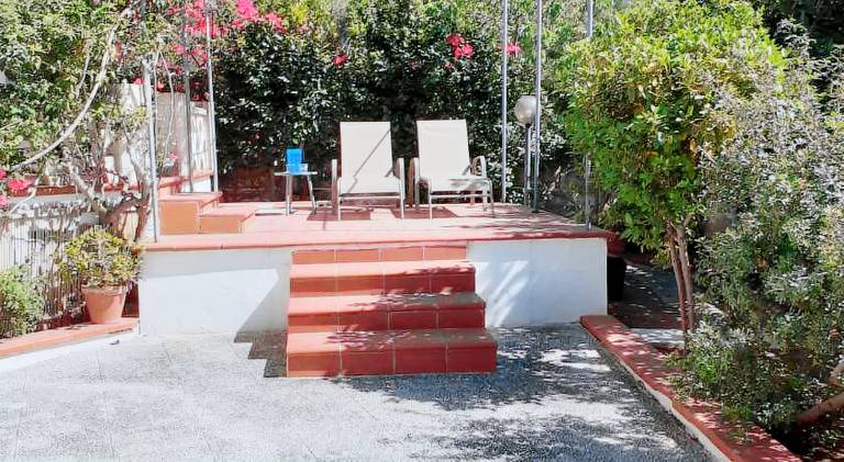 Villa with 2 rooms for 6 persons — photo 5