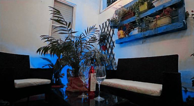 House with 2 rooms for 6 persons — photo 3