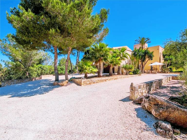 Fully equipped big vacation home with sauna, patio & yard | Nature view | Dogs allowed — photo 5
