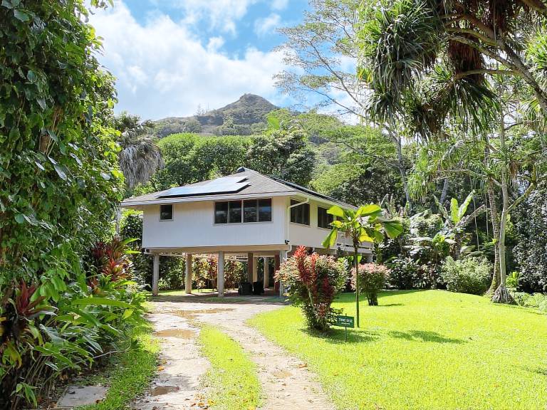 House  Wainiha