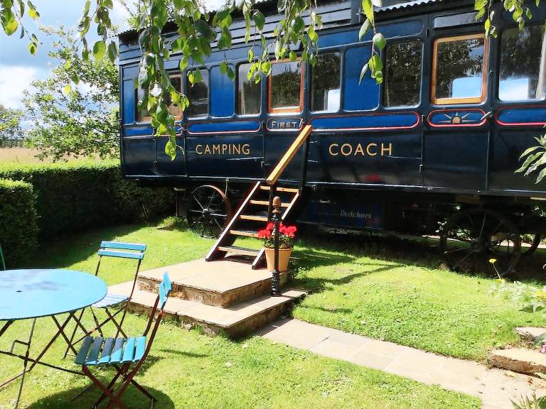 Caravan Whitecross