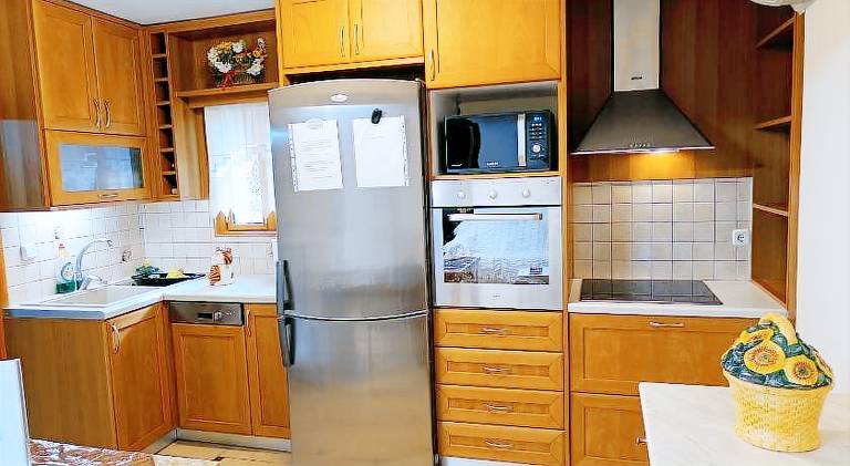 Fully equipped apartment with terrace, barbeque & garden | Perfect for remote work | Pets are welcome — photo 5