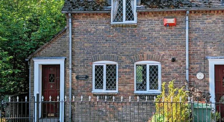 House with 2 rooms for 5 persons in Telford
