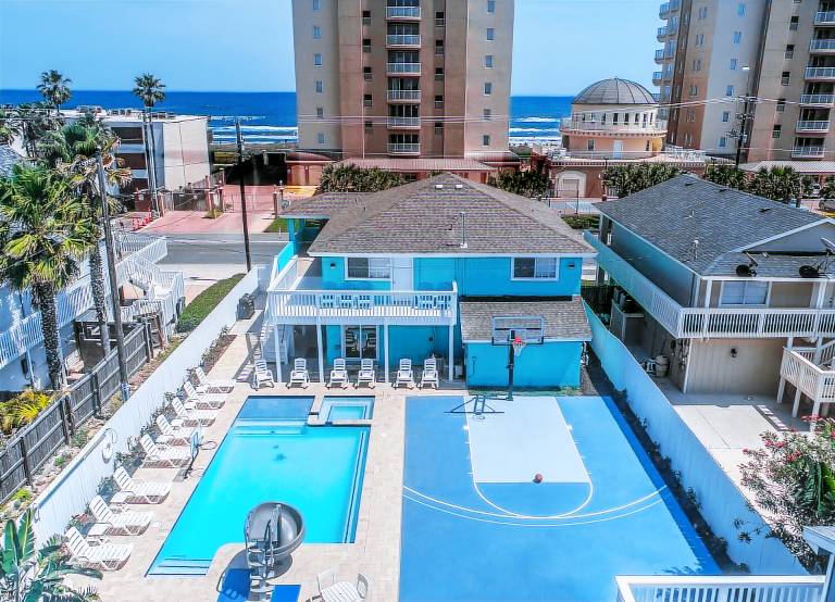 Children-friendly lovely vacation home with private pool & yard | Next to the beach | Dogs allowed in South Padre Island, TX