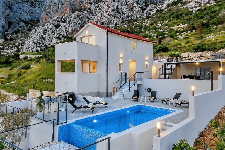 Ferienhaus in Drašnice für max. 6 Personen