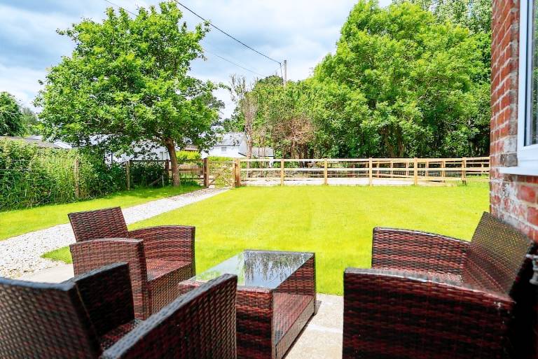 Pleasant house with yard | Perfect for remote work | Pets are welcome — photo 4