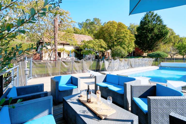 House with pool, fast internet & grill | Garden view | Good for workation in Libourne
