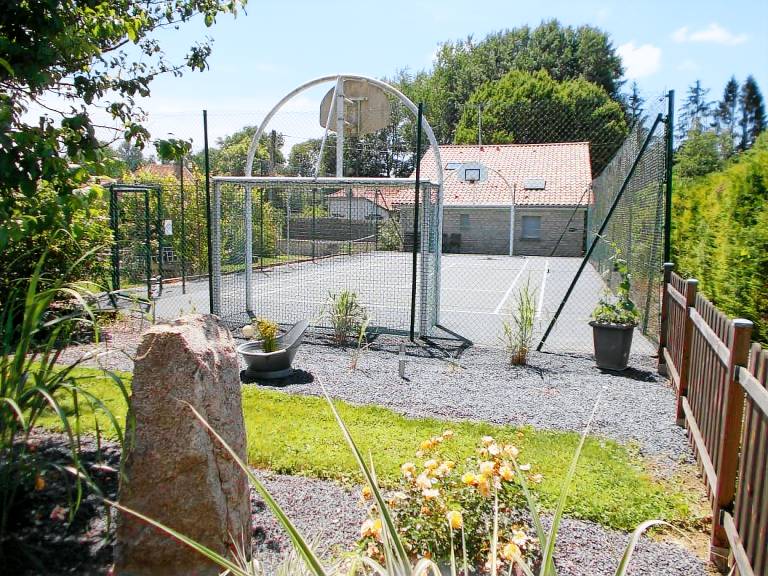 Ample gite with yard, barbecue & terrace | Dogs allowed — photo 2
