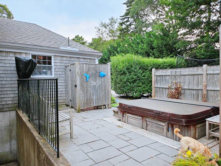 Family-oriented lovely vacation home with garden, hot tub & barbeque | Good for workation | Pets allowed — photo 4