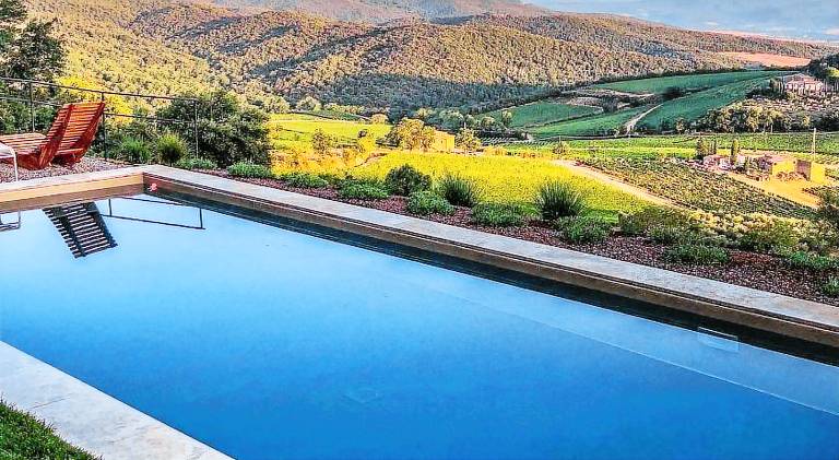 Farm with garden, barbeque & pool | Pets are welcome — photo 2