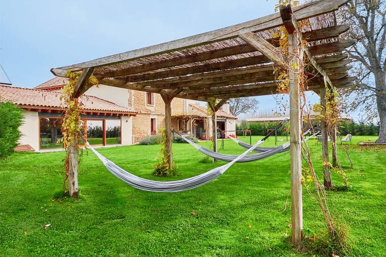 Family-friendly finca with barbeque, garden & private pool | Garden view | Pets allowed — photo 2