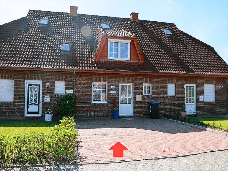 Child-friendly vacation home with barbecue & sauna | Pets allowed in Wangerland