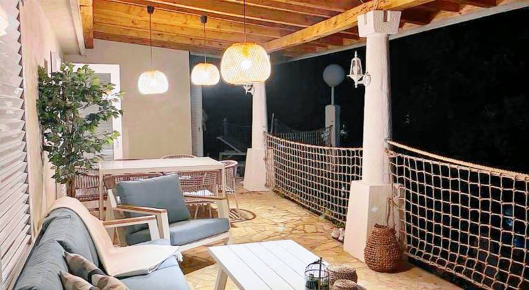 House with 2 rooms for 6 persons — photo 3