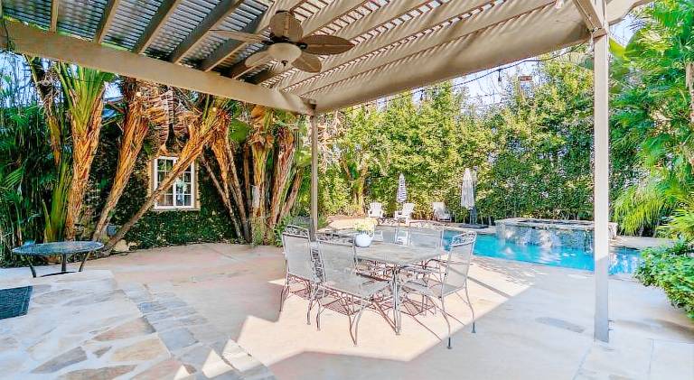 Vacation home with pool | Perfect for remote work | Pets are welcome — photo 5